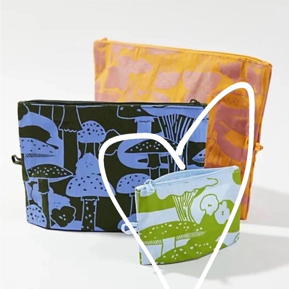 Colorful Mushroom Print Pouch Set